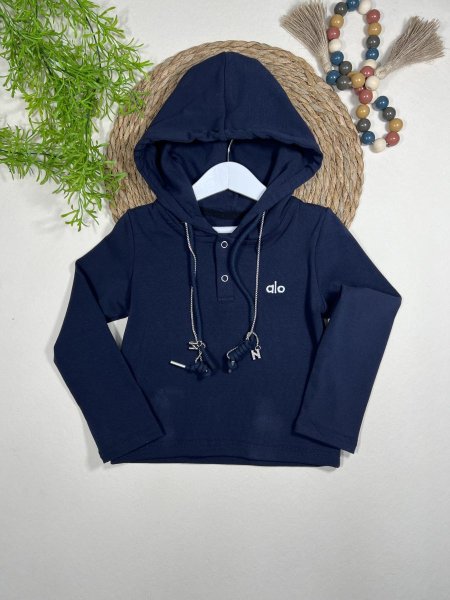 بلوزة بناتي